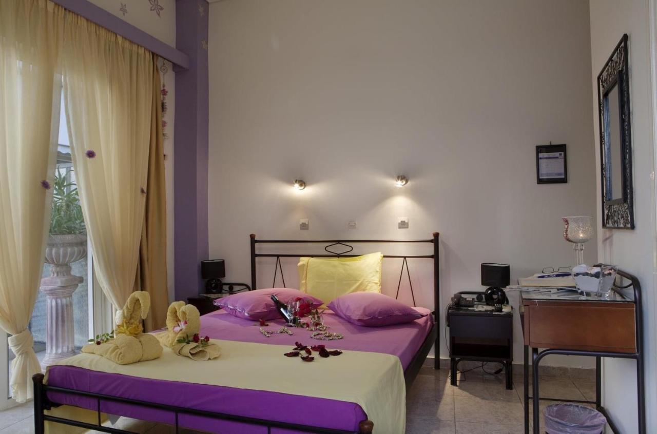 Hotel George Kalamáta Buitenkant foto